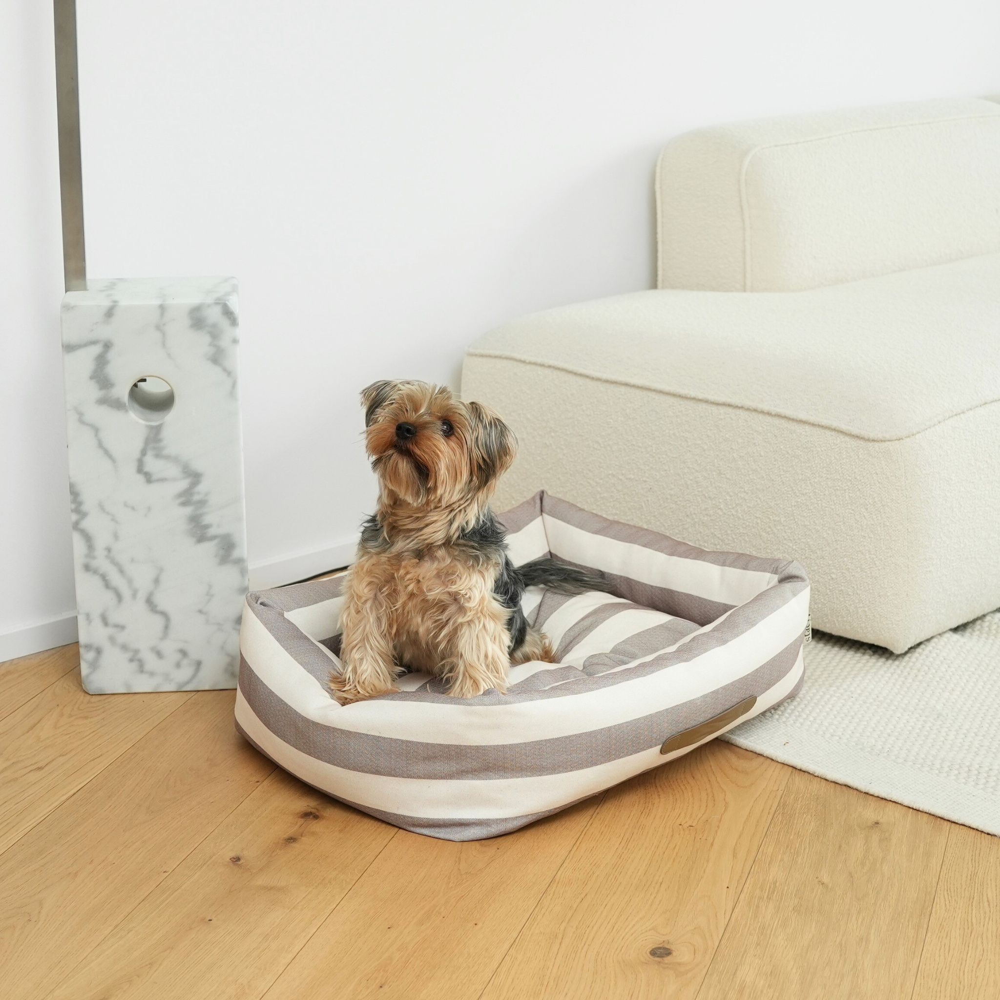 Alba Dog Bed | Striped