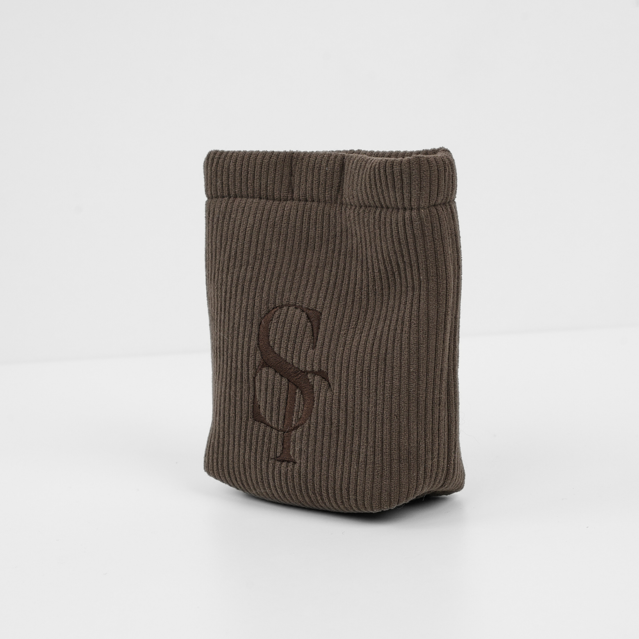 Elma Treat Bag w. Waste Bag Holder | Dark Oak