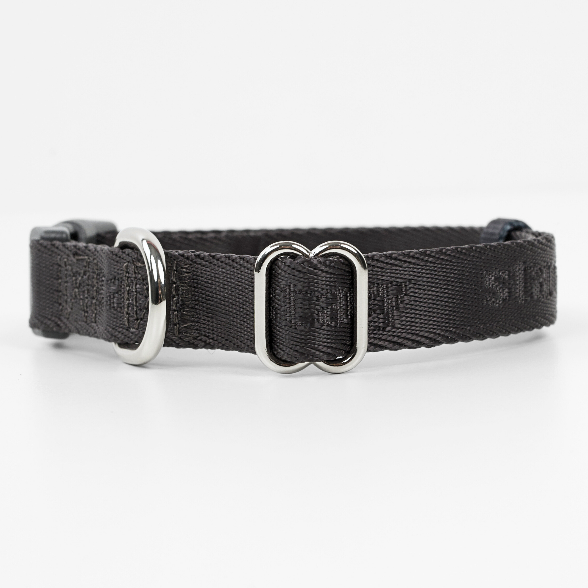 Elma Strap Collar | Dusty Blue