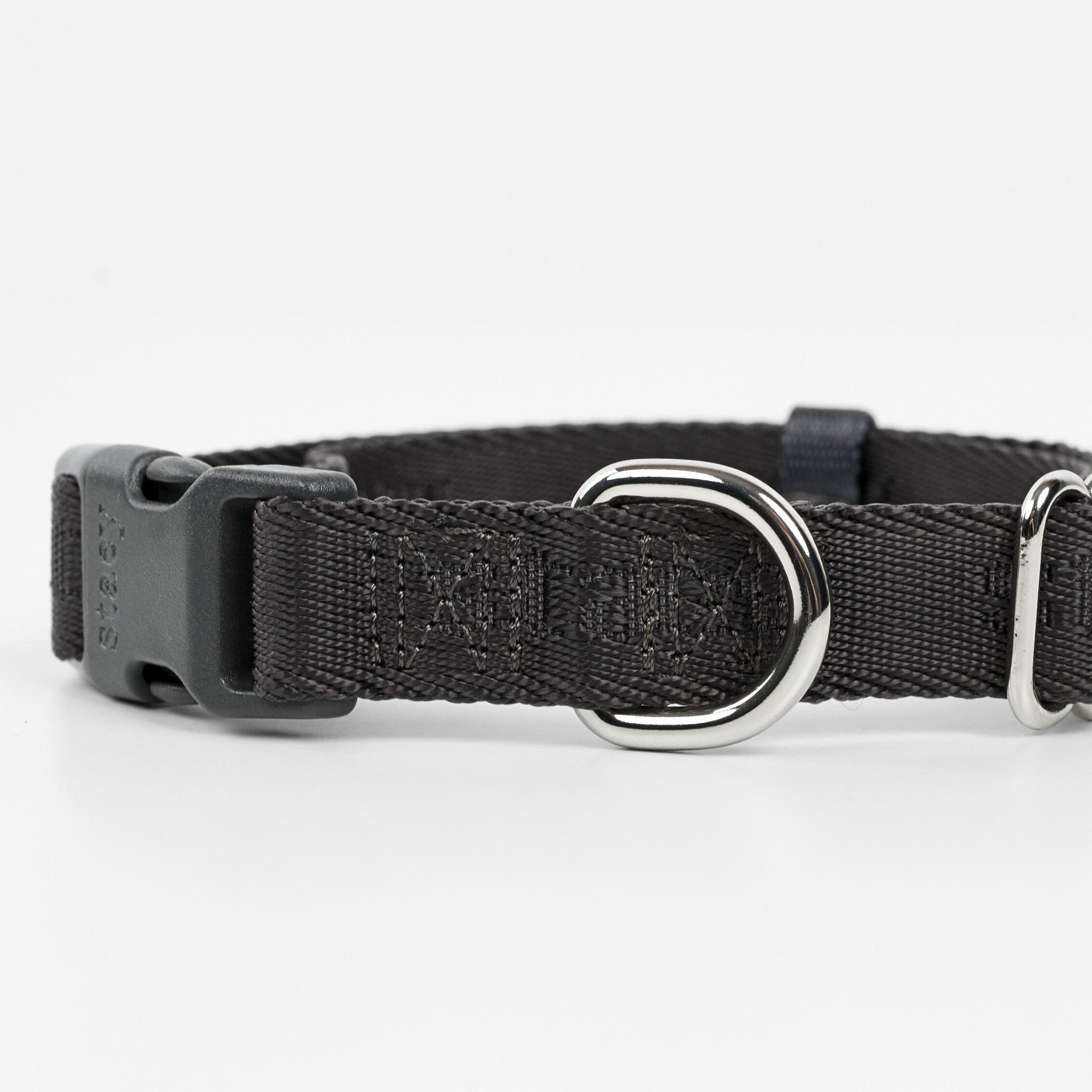 Elma Strap Collar | Dusty Blue