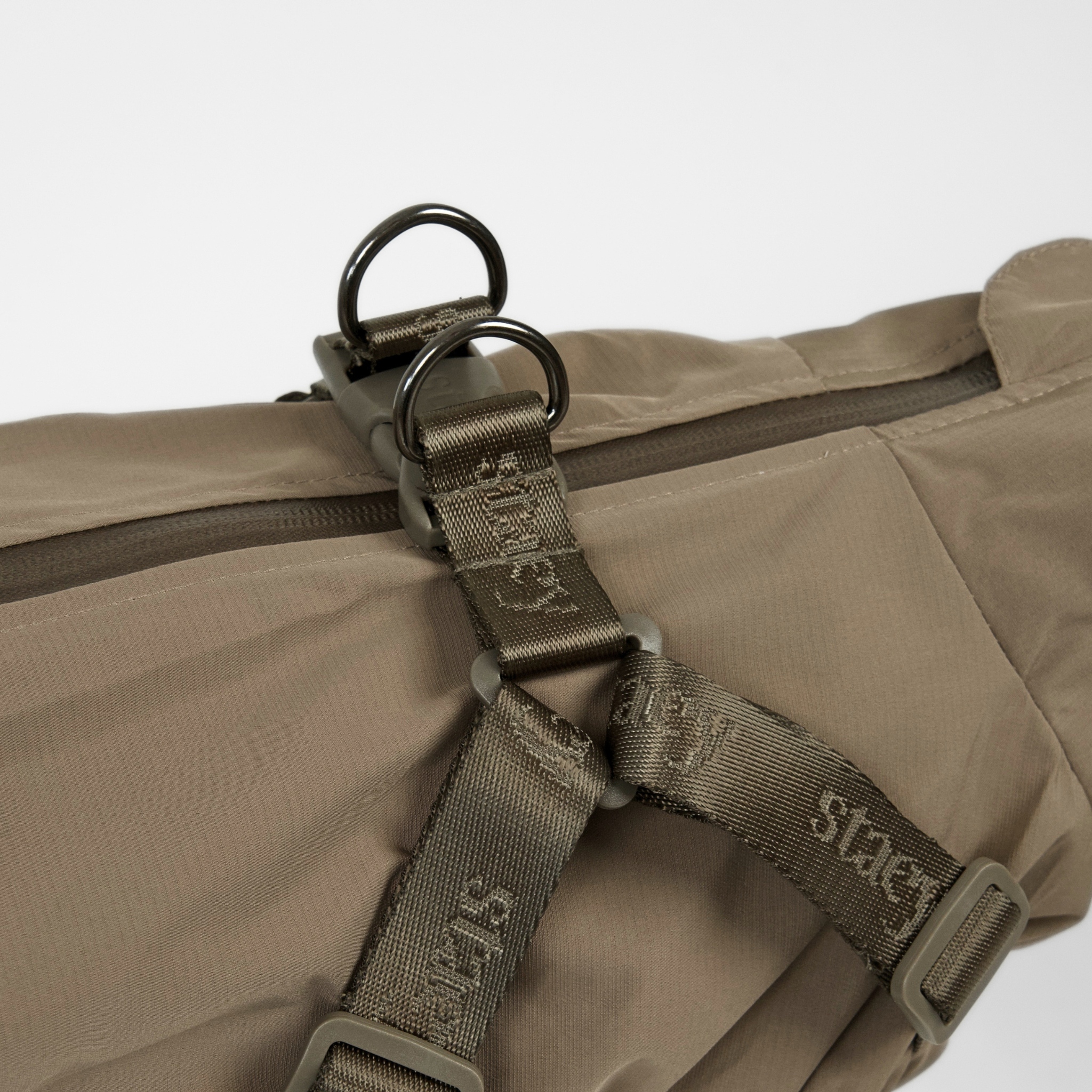 Manteau imperméable pour chien Norma avec harnais | Taupe